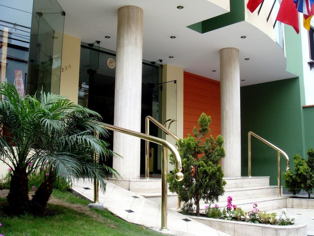 Embajadores Hotel Лима Екстериор снимка